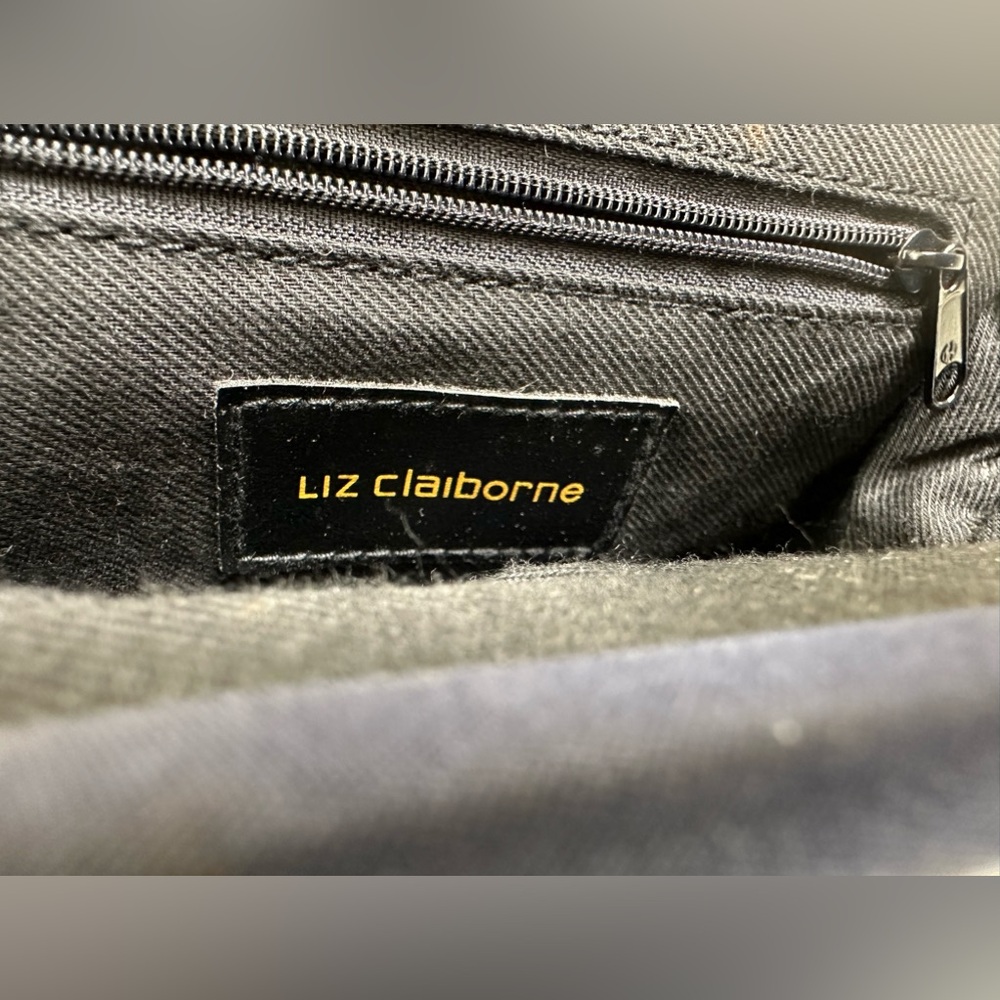Liz Claiborne Vintage Navy Blue Woven Fabric Handbag With a Silver Tone Clasp - Picture 7 of 12